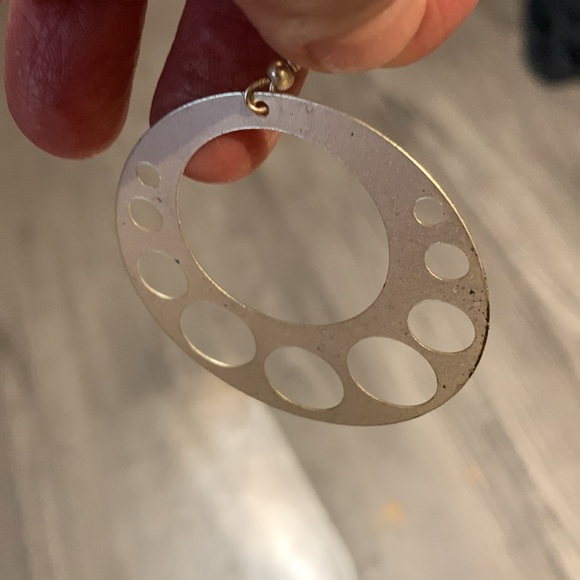 Unique earrings - Picture 4 of 4